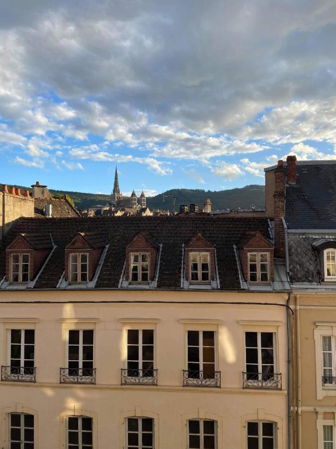 Au Coeur De La Ville Autun Luaran gambar